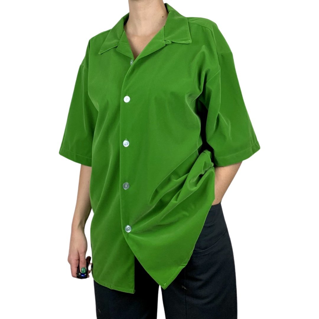 Button-Up in Green Suede